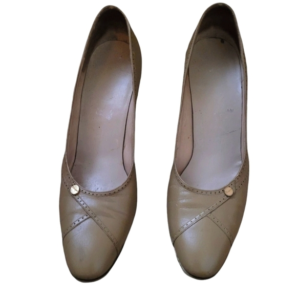 Vintage 50's Ferragamo Tan Leather Classic Heels - Picture 1 of 5